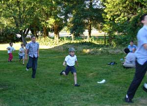 children running