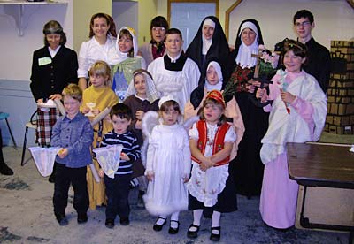 children dressed up as saints