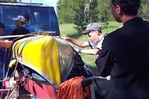 tying up the canoes