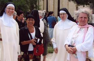 mother with two nuns