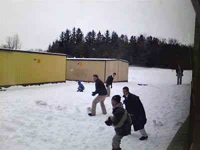 snow ball wars