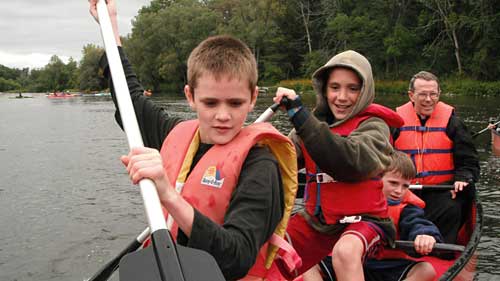 Young paddlers